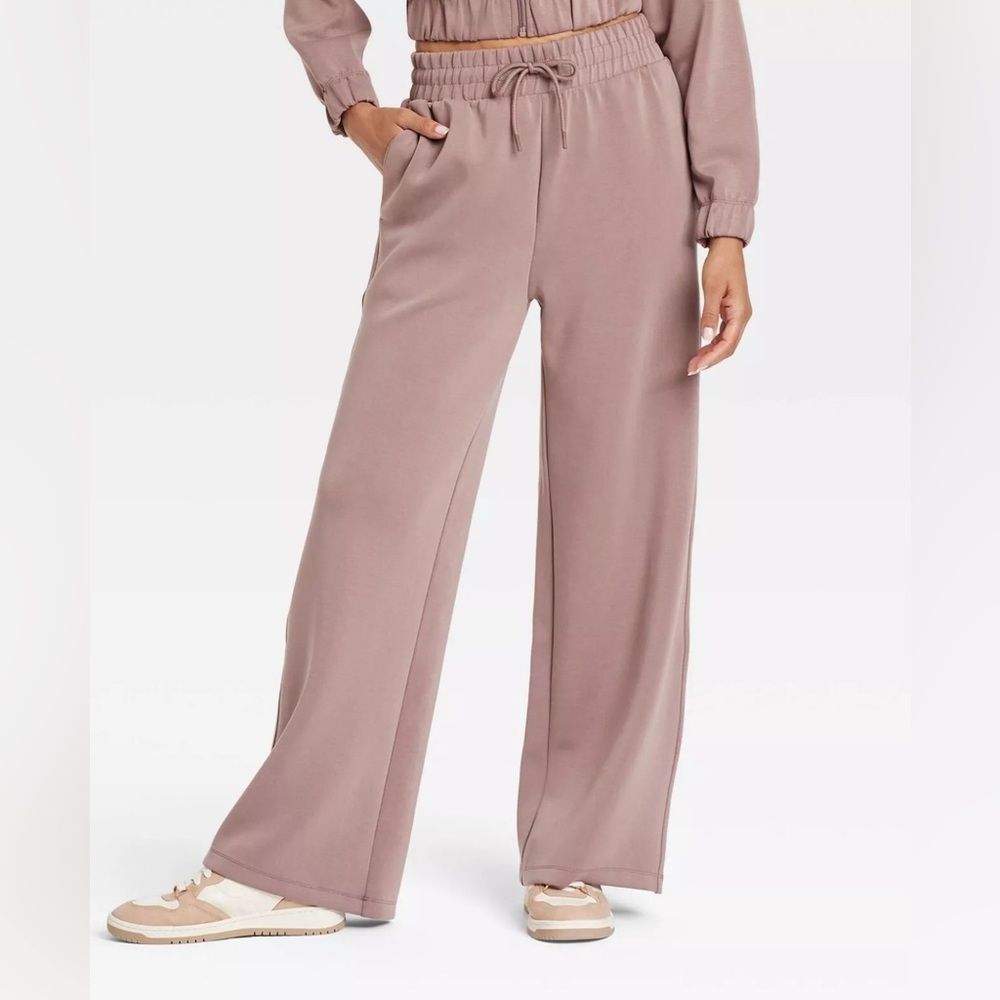NWT ALL IN MOTION Women's Airy Sleek High-Rise Wide Leg -Light Brown XXL ✨